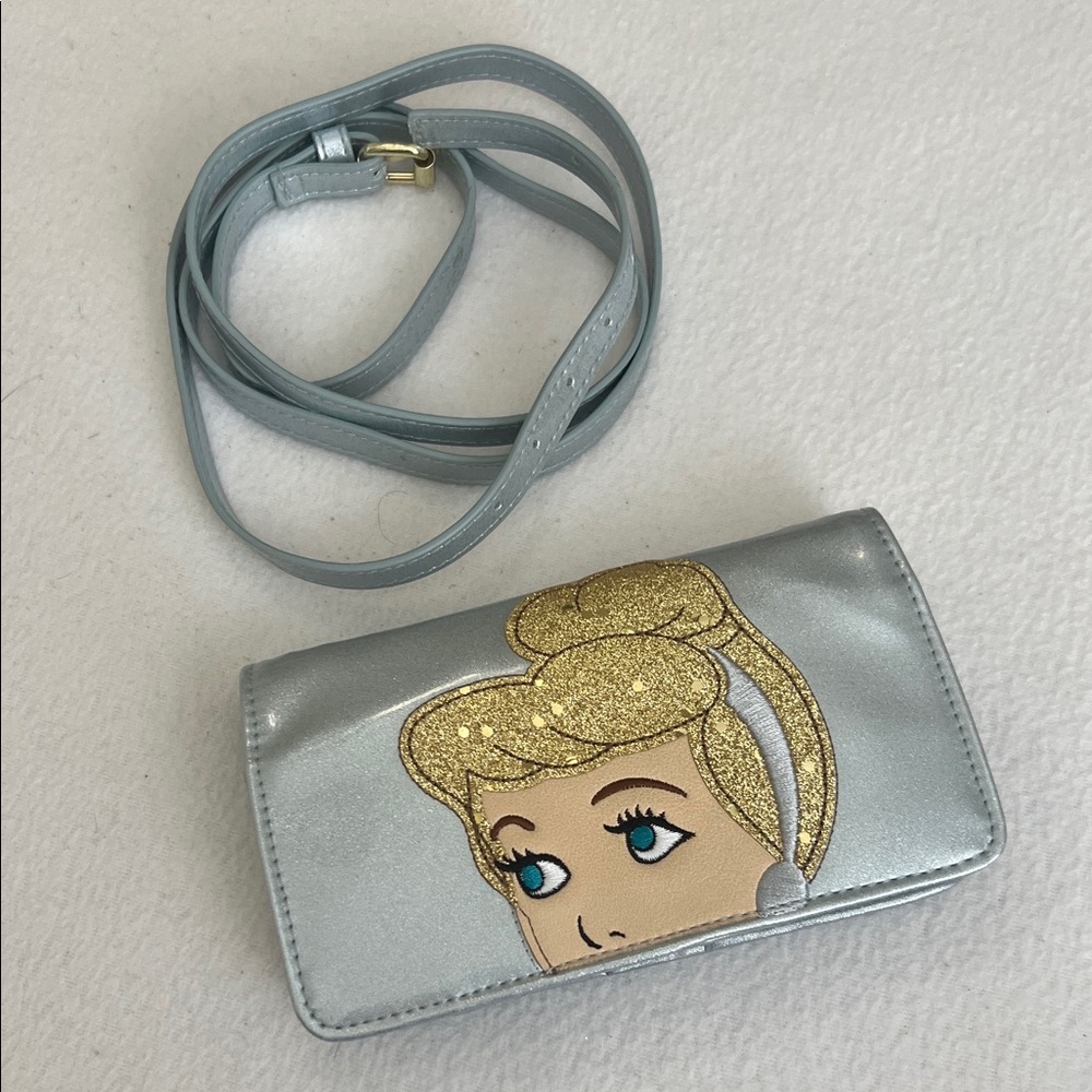 Danielle Nicole Disney Metallic Silver Crossbody Wallet